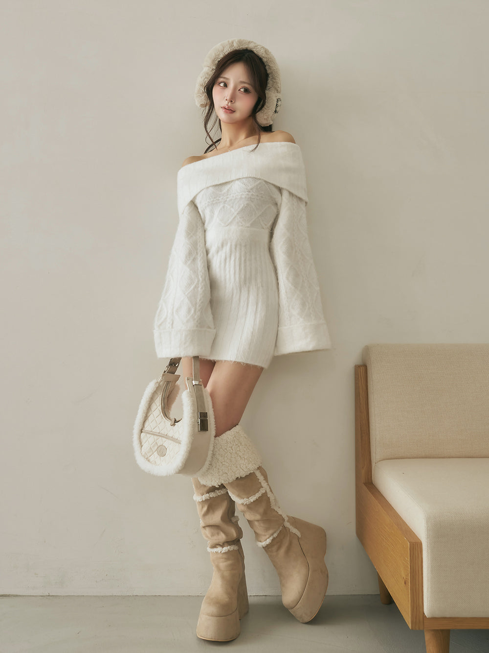 ヘアリーオフショルニットミニワンピース – Darich