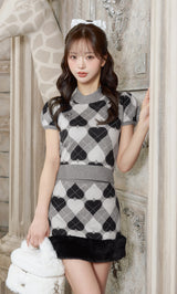 モデル：158cm（着用サイズ：FREE　着用カラー：GRY）