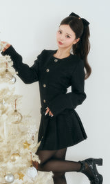 モデル：158cm（着用サイズ：FREE　着用カラー：BLK）