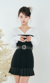 モデル：158cm（着用サイズ：FREE　着用カラー：BLK）