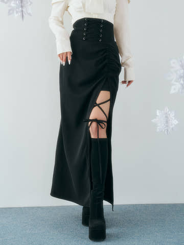 モデル：158cm（着用サイズ：FREE　着用カラー：BLK）