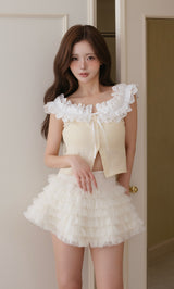 モデル：158cm（着用サイズ：FREE　着用カラー：YEL）
