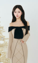 モデル：158cm（着用サイズ：FREE　着用カラー：BEG）