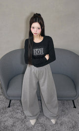 モデル：158cm（着用サイズ：FREE　着用カラー：GRY）