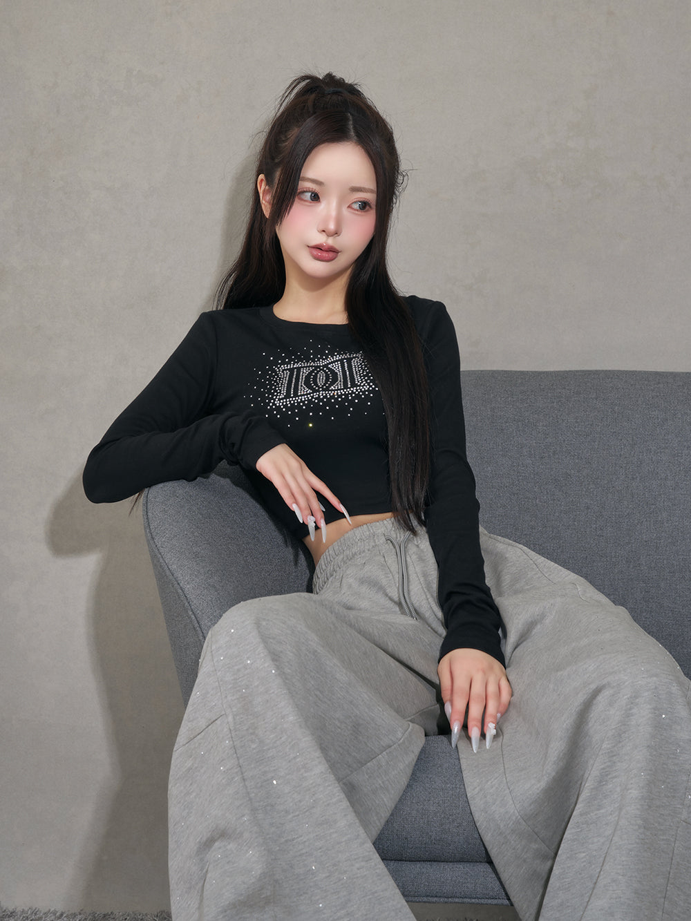 シャイニーDDロゴコンパクトロングTシャツ – Darich
