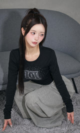 モデル：158cm（着用サイズ：FREE　着用カラー：BLK）