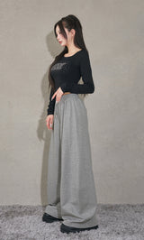 モデル：158cm（着用サイズ：FREE　着用カラー：GRY）