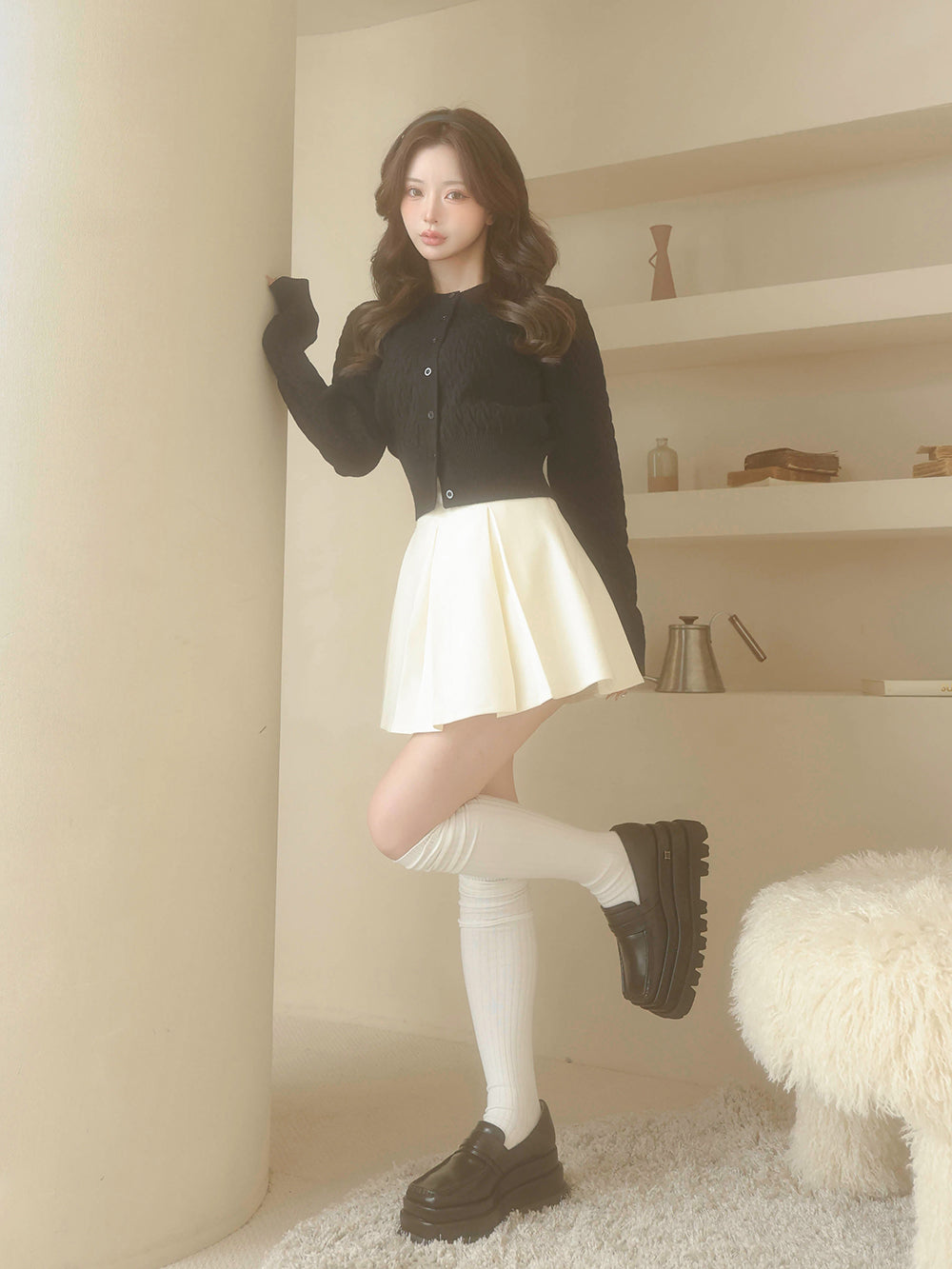 モデル：158cm（着用サイズ：FREE　着用カラー：BLK）