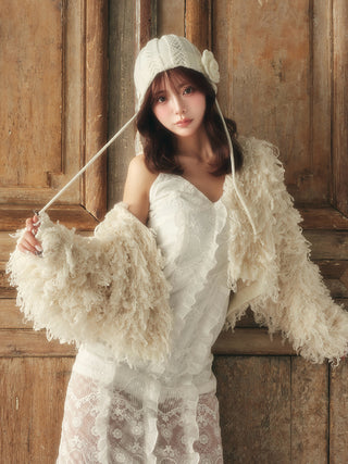 モデル：158cm（着用サイズ：FREE　着用カラー：IVO）