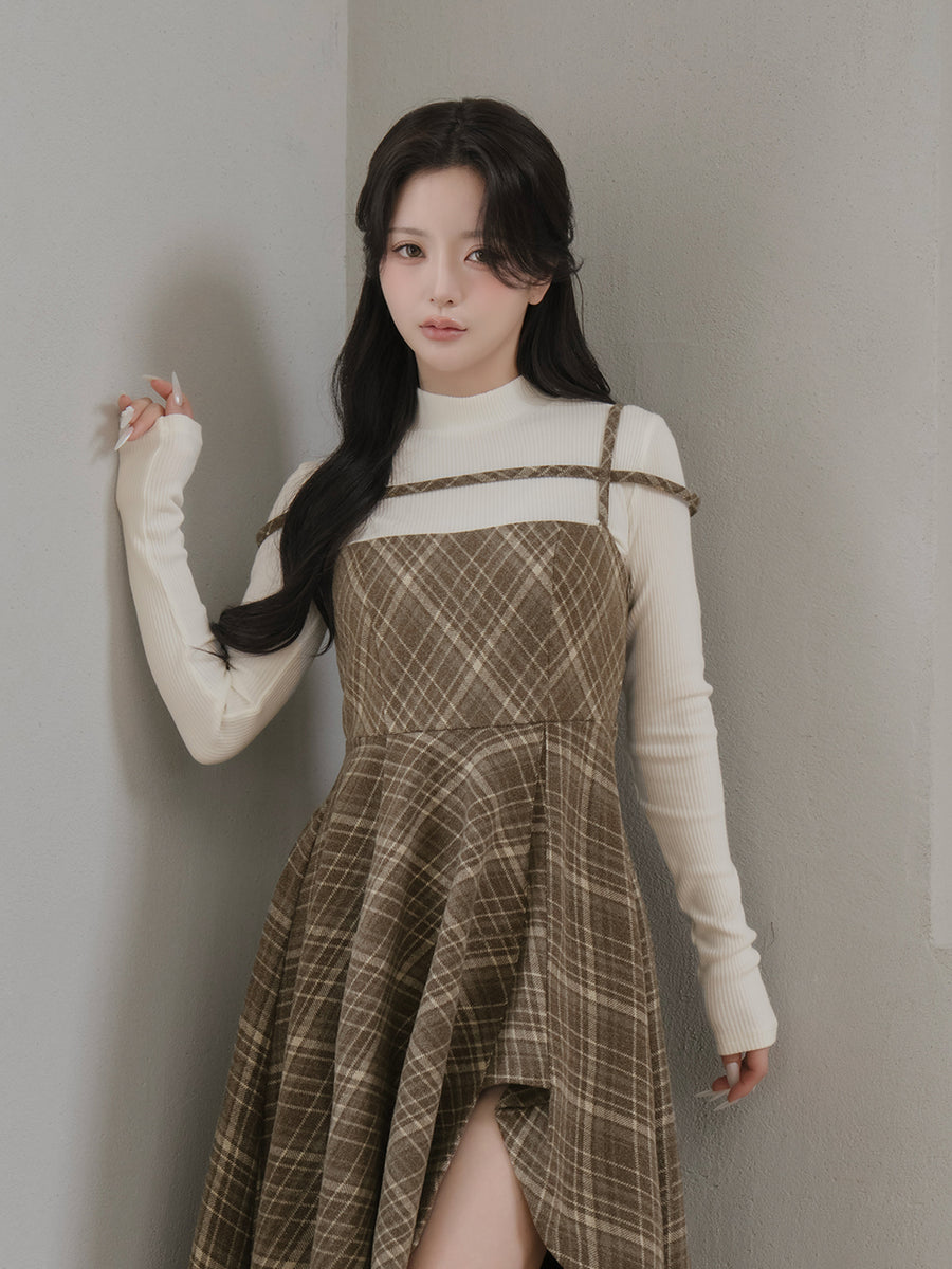 モデル：158cm（着用サイズ：FREE　着用カラー：MOC）