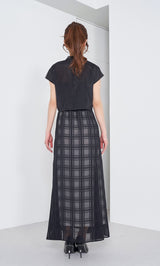 モデル：163cm（着用サイズ：FREE　着用カラー：BLK）