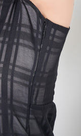 モデル：163cm（着用サイズ：FREE　着用カラー：BLK）