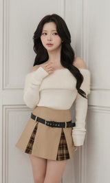 モデル：158cm（着用サイズ：FREE　着用カラー：WHT）