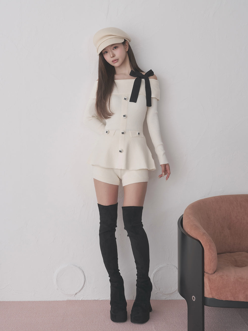 モデル：158cm（着用サイズ：FREE　着用カラー：WHT）