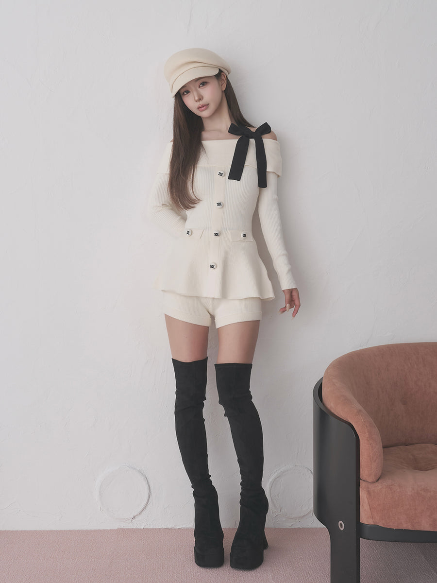 モデル：158cm（着用サイズ：FREE　着用カラー：WHT）