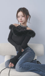 モデル：158cm（着用サイズ：FREE　着用カラー：BLK）