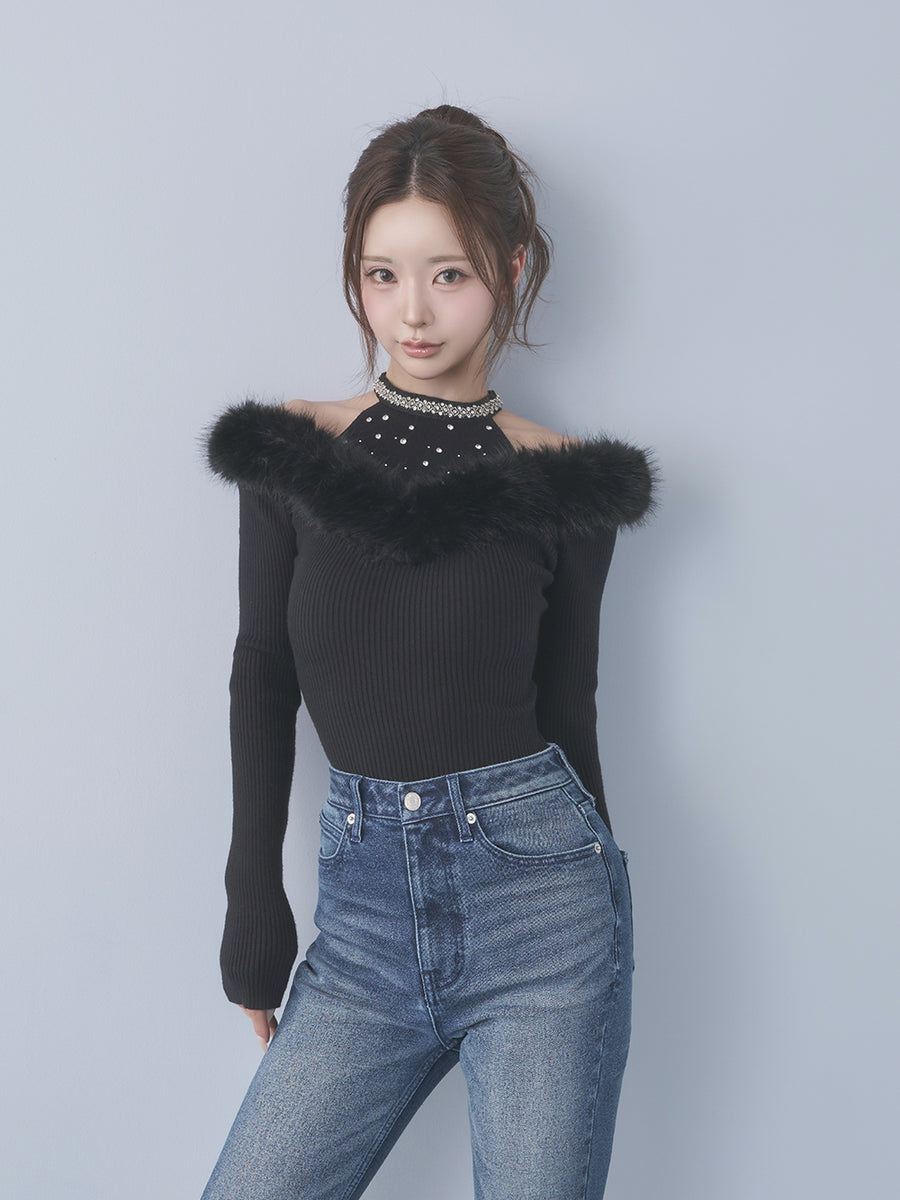 モデル：158cm（着用サイズ：FREE　着用カラー：BLK）
