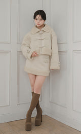 モデル：158cm（着用サイズ：S　着用カラー：IVO）