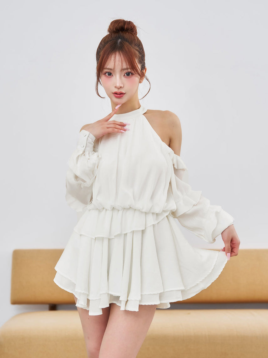 モデル：158cm（着用サイズ：FREE　着用カラー：WHT）