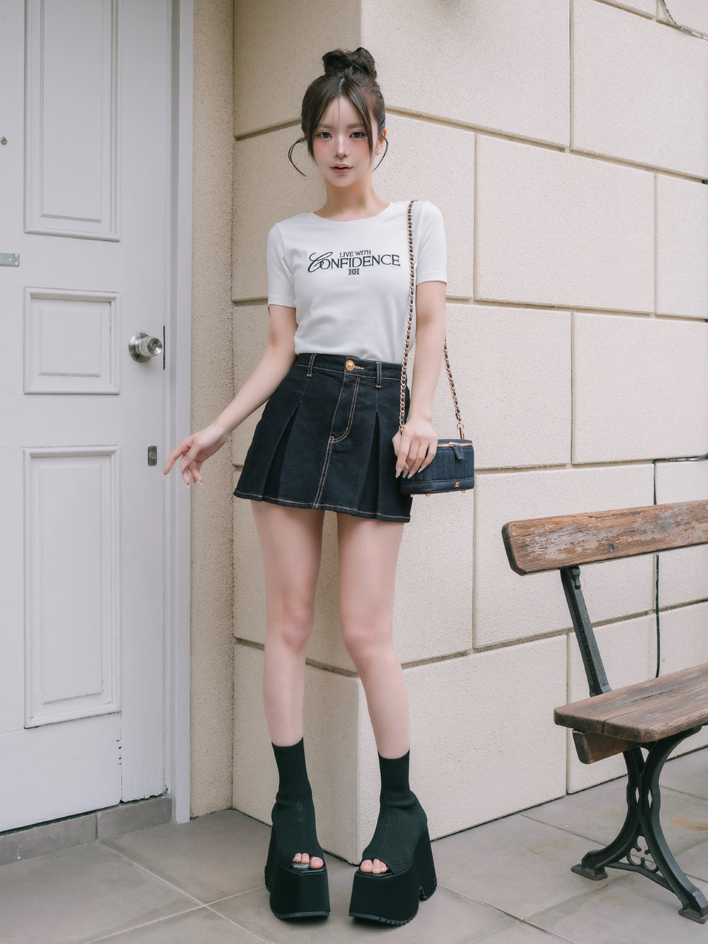 LIVE WITH CONFIDENCE Tシャツ – Darich