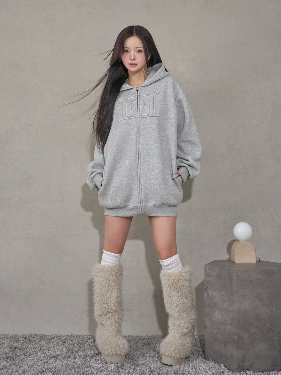 モデル：158cm（着用サイズ：FREE　着用カラー：GRY）