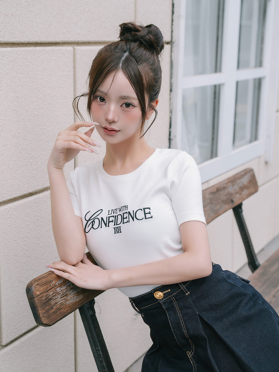 モデル：158cm（着用サイズ：FREE　着用カラー：WHT）