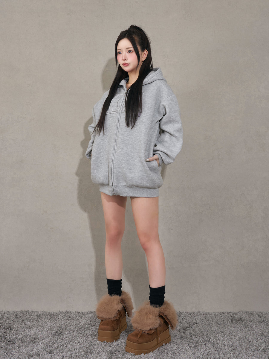 モデル：158cm（着用サイズ：FREE　着用カラー：GRY）