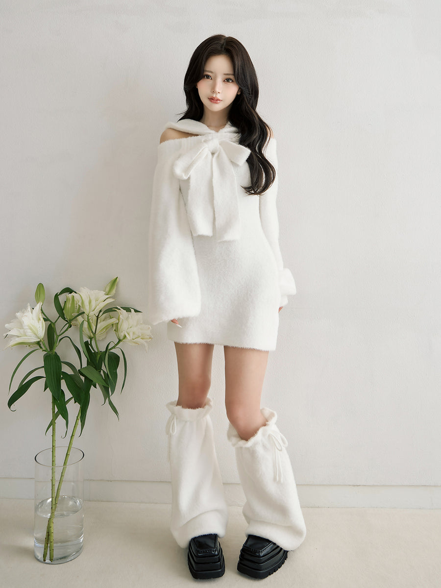 モデル：158cm（着用サイズ：FREE　着用カラー：WHT）