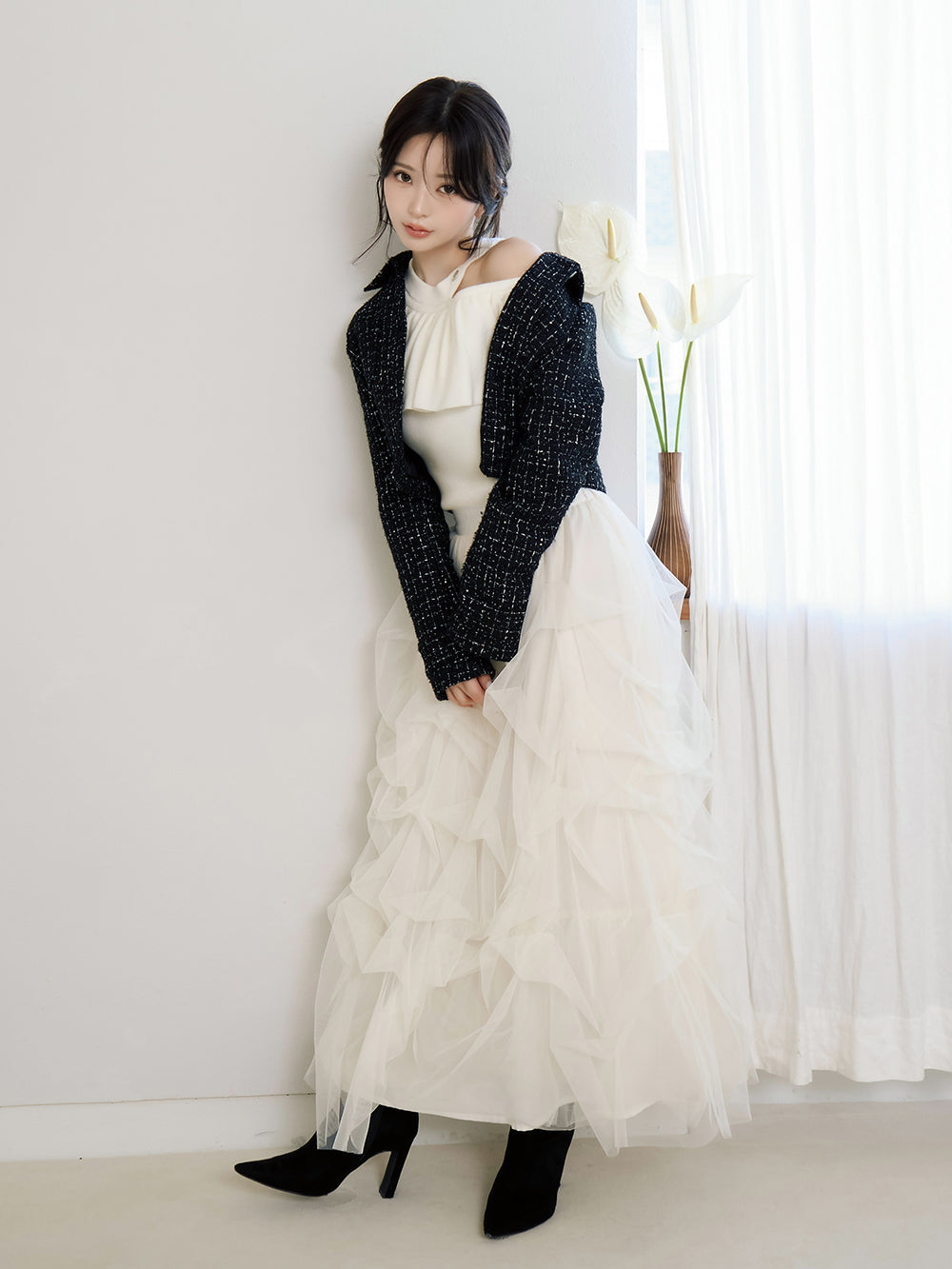 モデル：158cm（着用サイズ：FREE　着用カラー：IVO）