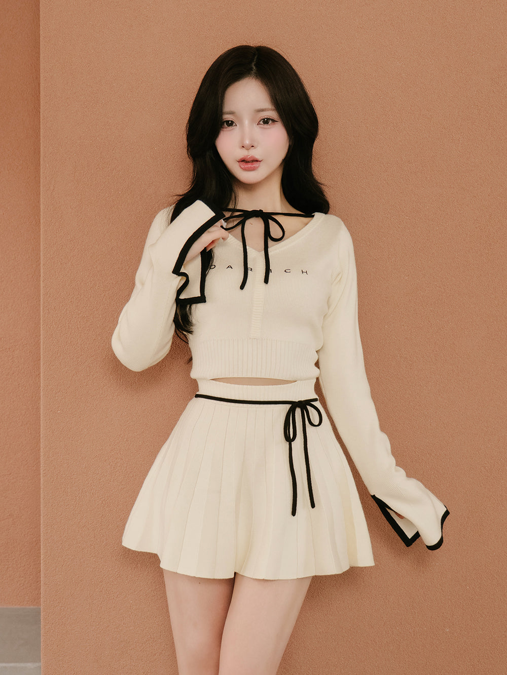 【予約商品】ウエストオープンリボンデザインニットミニワンピース - ivo