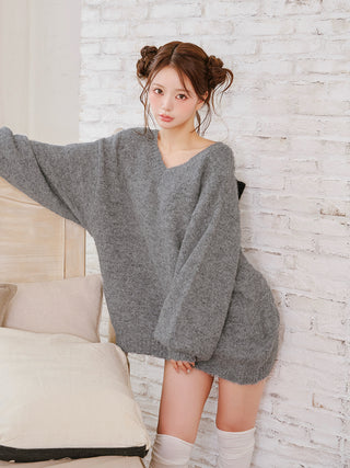 モデル：158cm（着用サイズ：FREE　着用カラー：GRY）