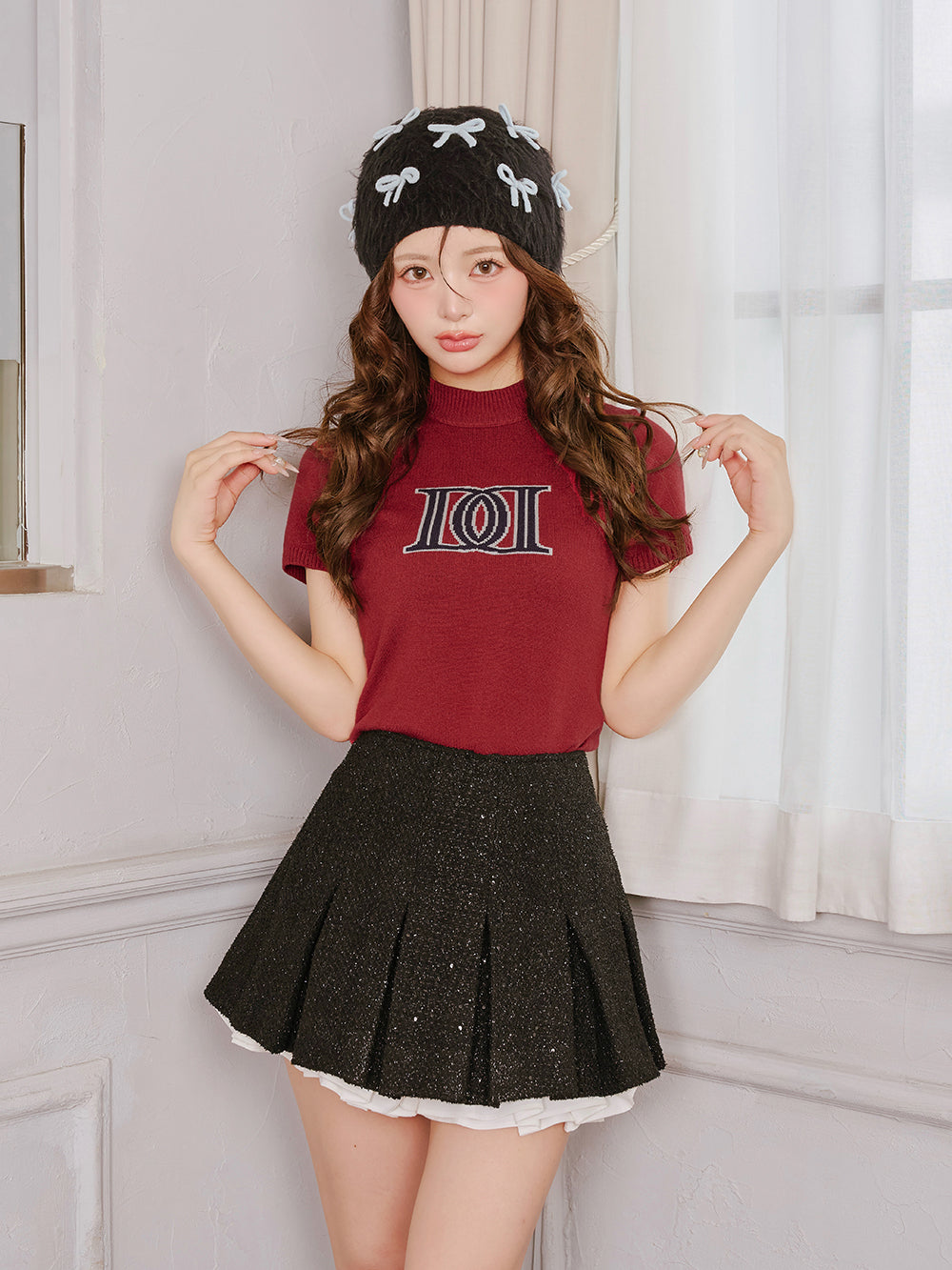 モデル：158cm（着用サイズ：FREE　着用カラー：RED）