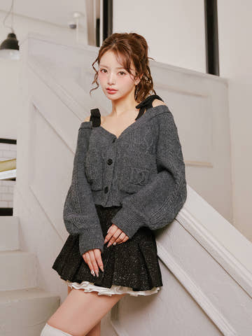 モデル：158cm（着用サイズ：FREE　着用カラー：GRY）