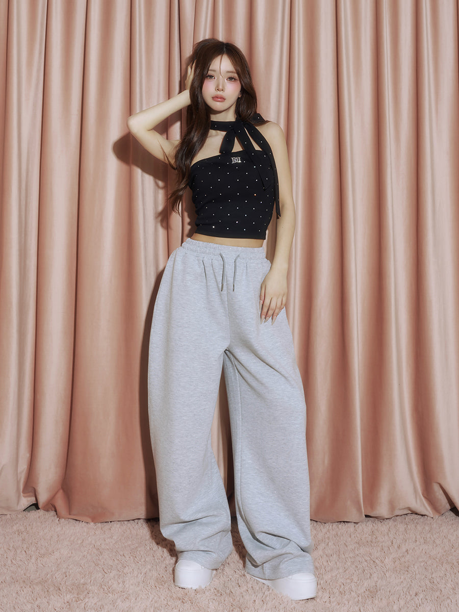 モデル：158cm（着用サイズ：FREE　着用カラー：GRY）