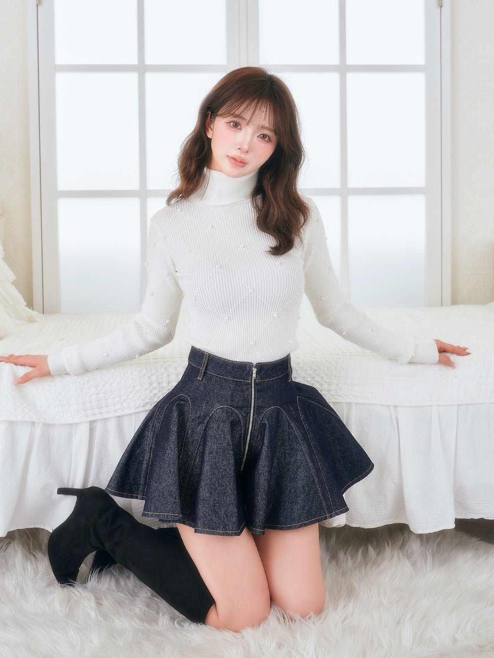 モデル：158cm（着用サイズ：FREE　着用カラー：WHT）