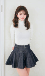 モデル：158cm（着用サイズ：FREE　着用カラー：WHT）