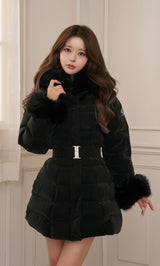 モデル：158cm（着用サイズ：S　着用カラー：BLK）