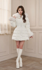モデル：158cm（着用サイズ：S　着用カラー：WHT）