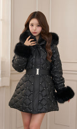 モデル：158cm（着用サイズ：S　着用カラー：BLK）