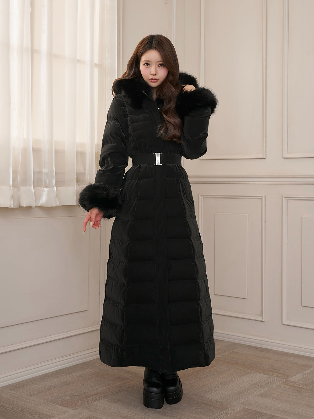 モデル：158cm（着用サイズ：S　着用カラー：BLK）