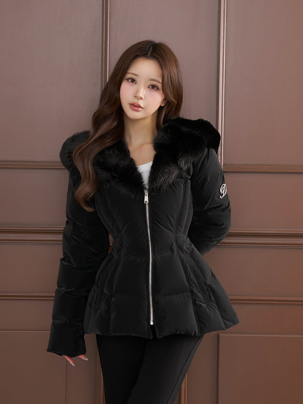 モデル：158cm（着用サイズ：S　着用カラー：BLK）