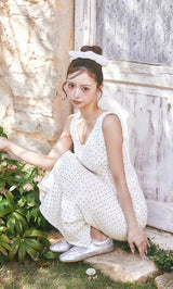モデル：158cm（着用サイズ：FREE　着用カラー：WHT）