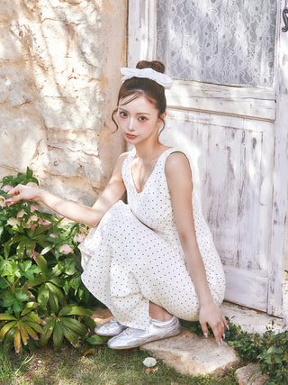 モデル：158cm（着用サイズ：FREE　着用カラー：WHT）