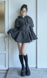 モデル：158cm（着用サイズ：FREE　着用カラー：BLK）