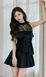モデル：158cm（着用サイズ：FREE　着用カラー：BLK）