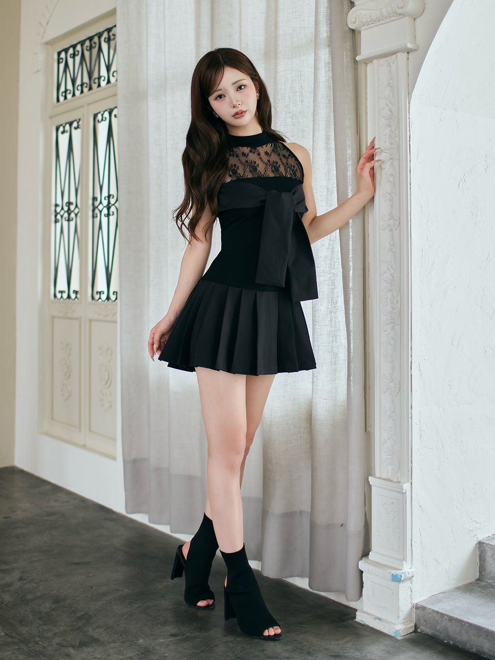 モデル：158cm（着用サイズ：FREE　着用カラー：BLK）