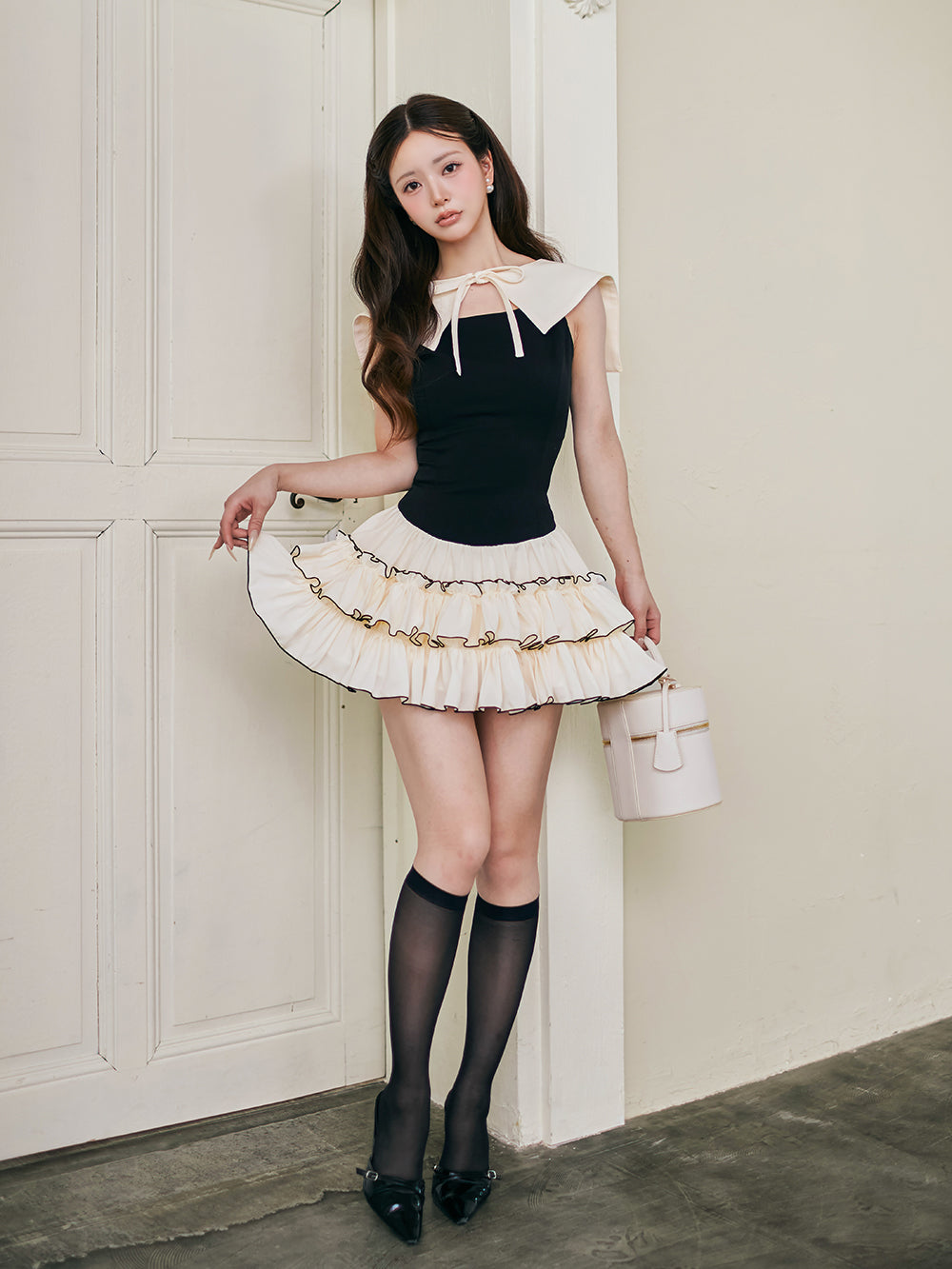 セーラーカラーボリュームフリルミニワンピース – Darich