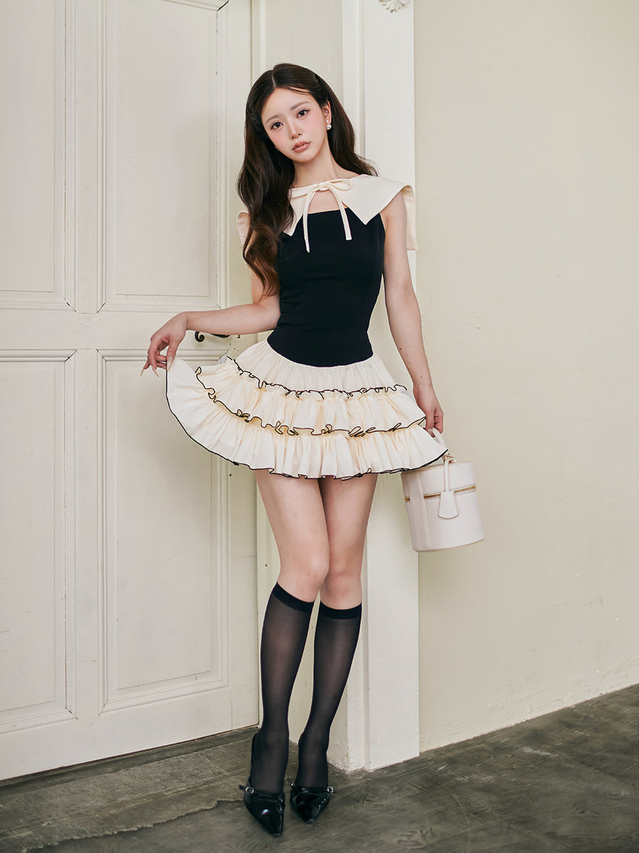 モデル：158cm（着用サイズ：FREE　着用カラー：BLK）