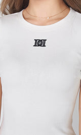 モデル：158cm（着用サイズ：FREE　着用カラー：WHT）