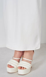 モデル：158cm（着用サイズ：FREE　着用カラー：WHT）